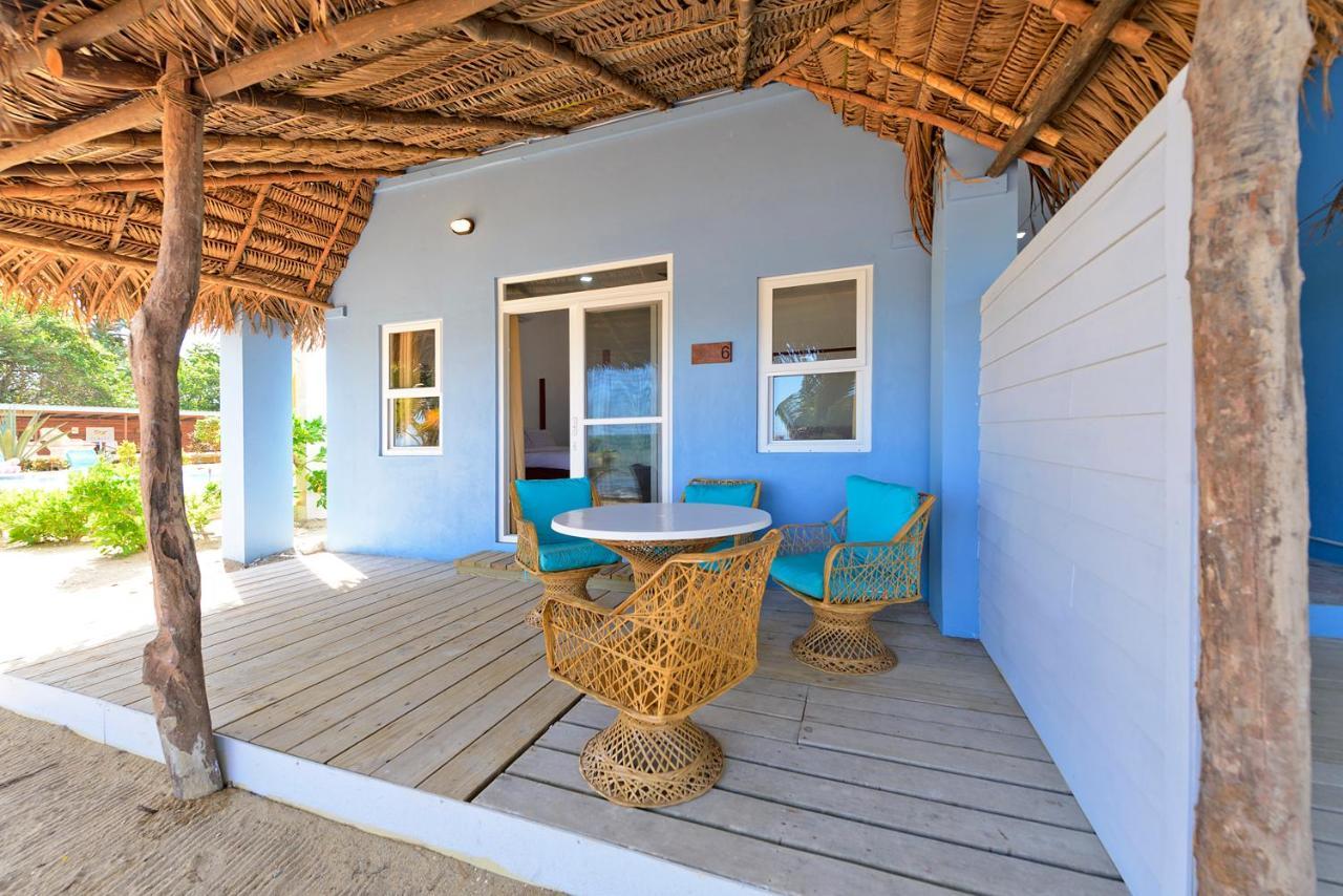 Parrot Cove Lodge Хопкинс Экстерьер фото